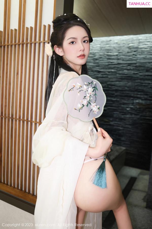   [XiuRen]高清写真图 2023.03.17 No.6430 乔一一 古装美腿第22张图片